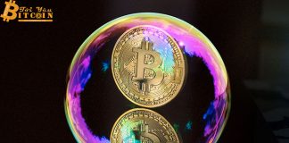 Giá Bitcoin giảm tiếp về $3,795, lại lập đáy mới của năm