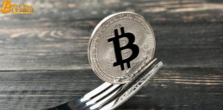 Hard fork Bitcoin Cash: Bitcoin SV đang thắng trong “cuộc chiến” hashrate với Bitcoin ABC?