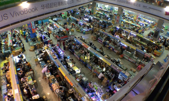 Chợ điện tử Huaqiangbei ở Thâm Quyến