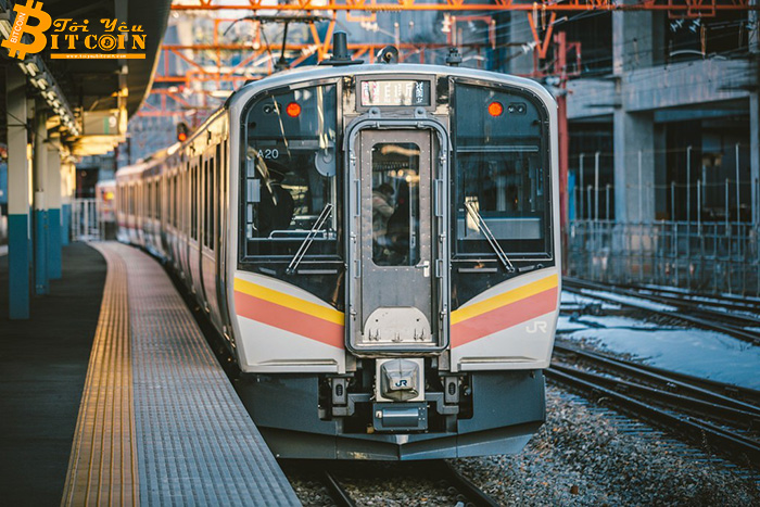 Công ty đường sắt lớn nhất Nhật Bản “cân nhắc” chấp nhận thanh toán tiền điện tử