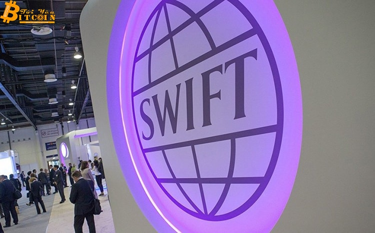 SWIFT: Tiền điện tử là 'vô dụng', giảm giá trị như một yoyo