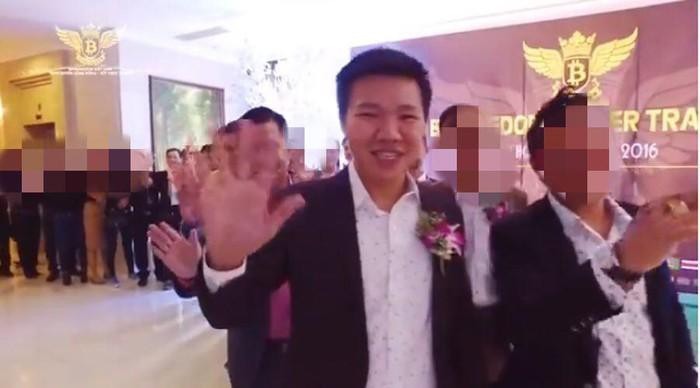 Nạn nhân của vụ cướp 35 tỷ đồng - ông Lê Đức Nguyên hiện bị nhiều người gửi đơn tố cáo hành vi lừa đảo kinh doanh tiền ảo theo hình thức đa cấp