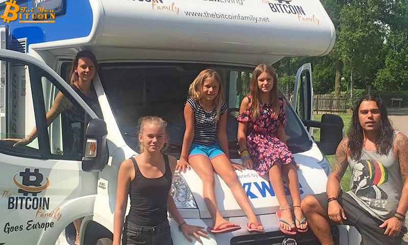 Gia đình dồn tài sản mua Bitcoin sống bằng cách nào 4 năm qua?