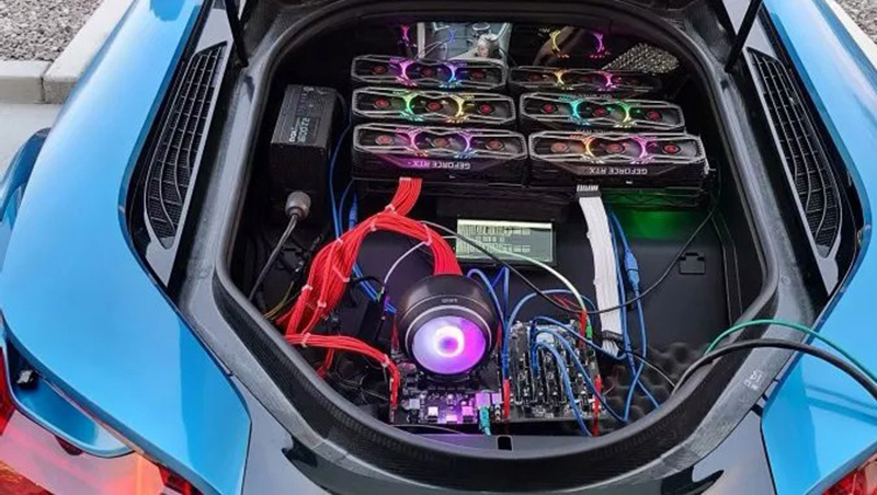Dàn máy đào ETH trong siêu xe BMW i8.