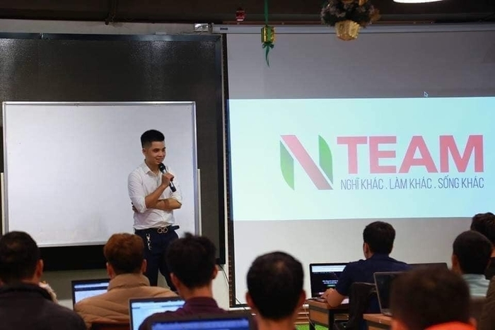 Trần Văn Nam, trưởng nhóm Nteam
