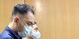 Bị cáo Nam Trung và Nguyên Trung tại tòa. Ảnh: Duy Bình