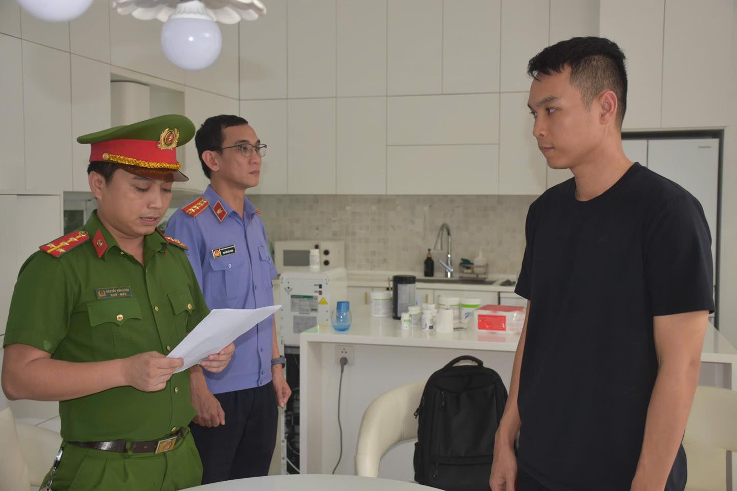 Huỳnh Đức Vân bị bắt tạm giam